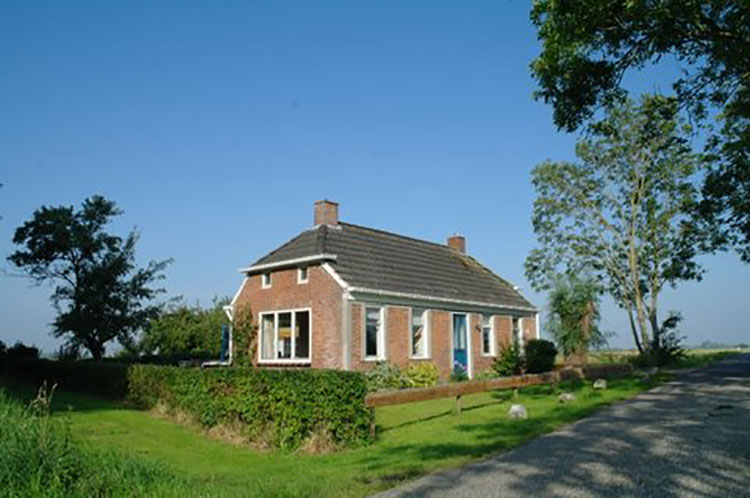 Vakantiehuis t warfhoeske bij Waddenfun